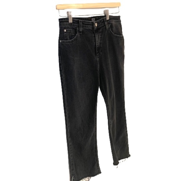 BDG Kick Flare High-Rise Cropped Faded Black Jeans - Picture 3 of 8